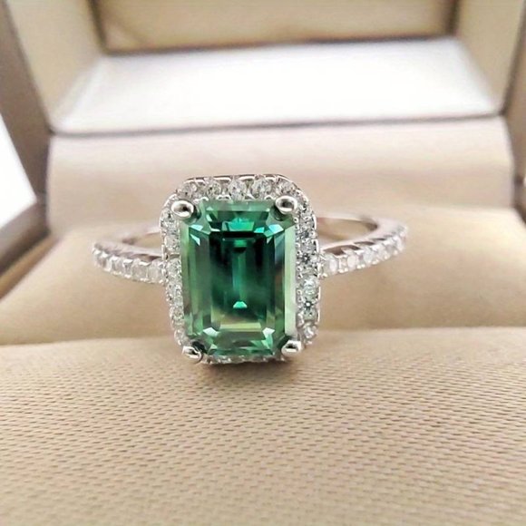 2ct S925 Sterling Emerald Cut Moissanite Ring - Picture 3 of 4